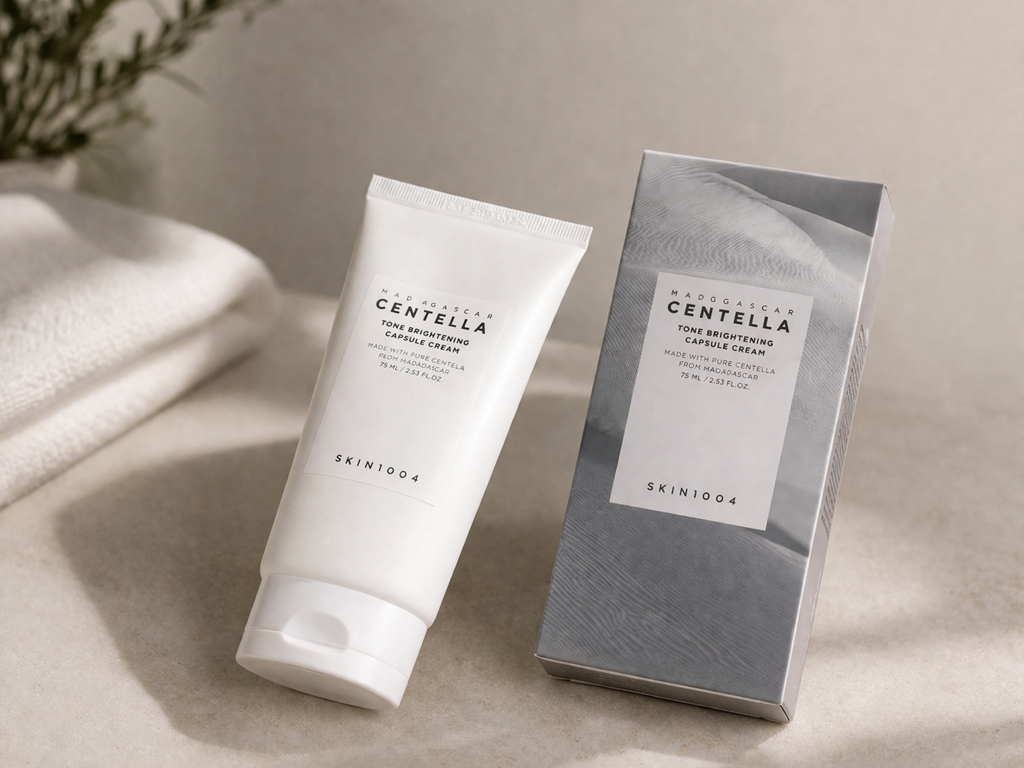 SKIN1004 Madagascar Centella Tone Brightening Capsule Cream.