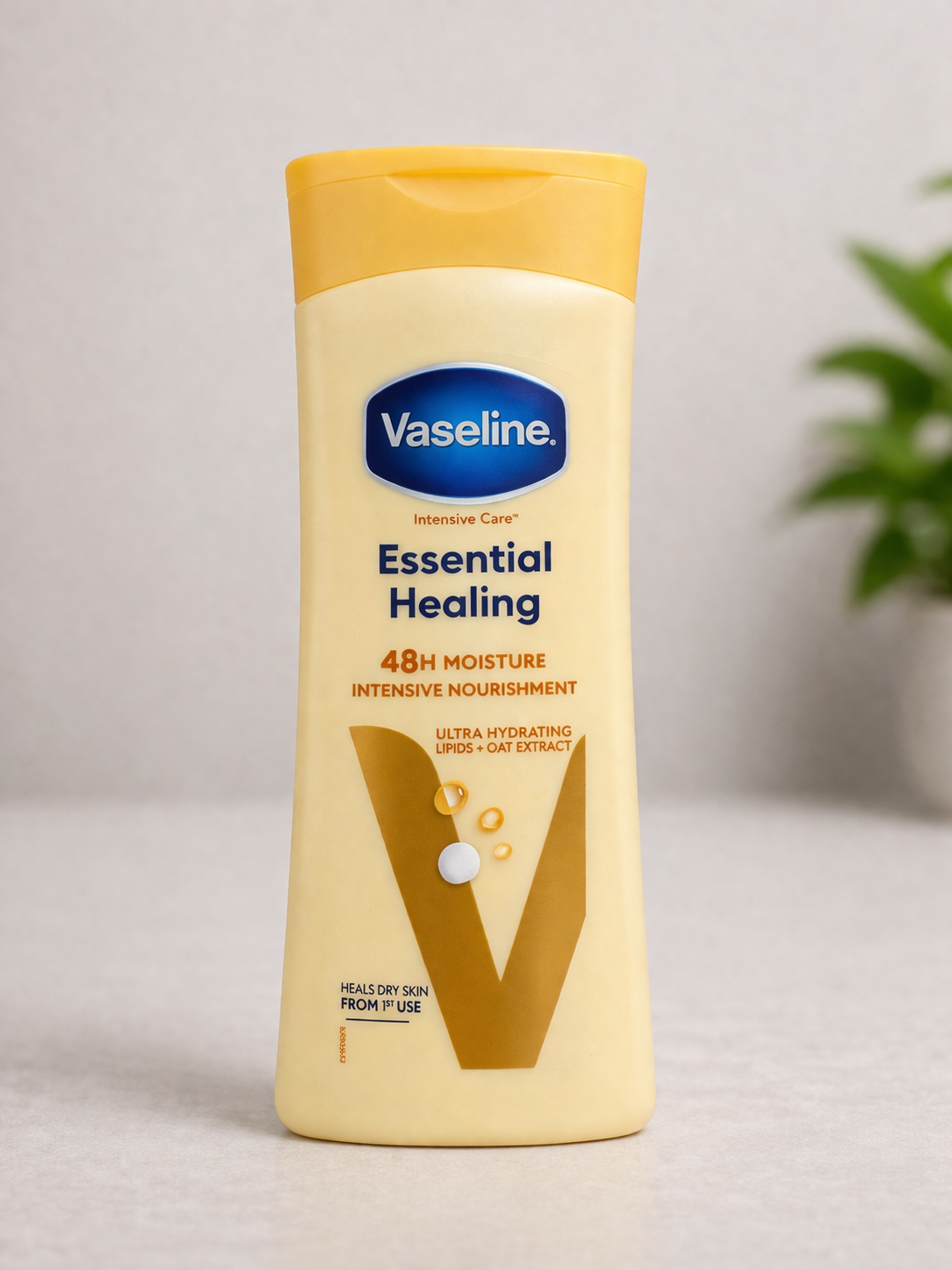 Vaseline Intensive Care Essential Healing Lotion – 48H Moisture 400ml